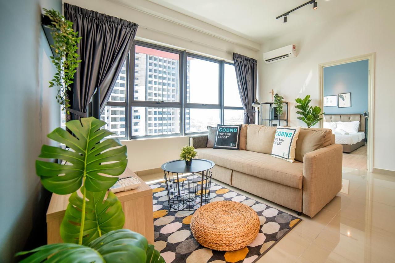 Arte Plus Klcc Designer Suites By Cobnb Kuala Lumpur Exterior foto
