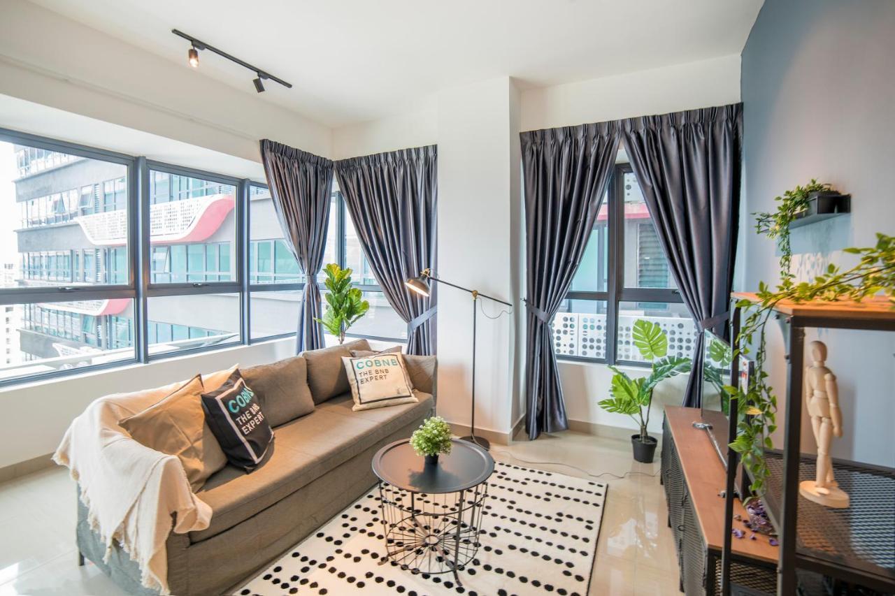 Arte Plus Klcc Designer Suites By Cobnb Kuala Lumpur Exterior foto
