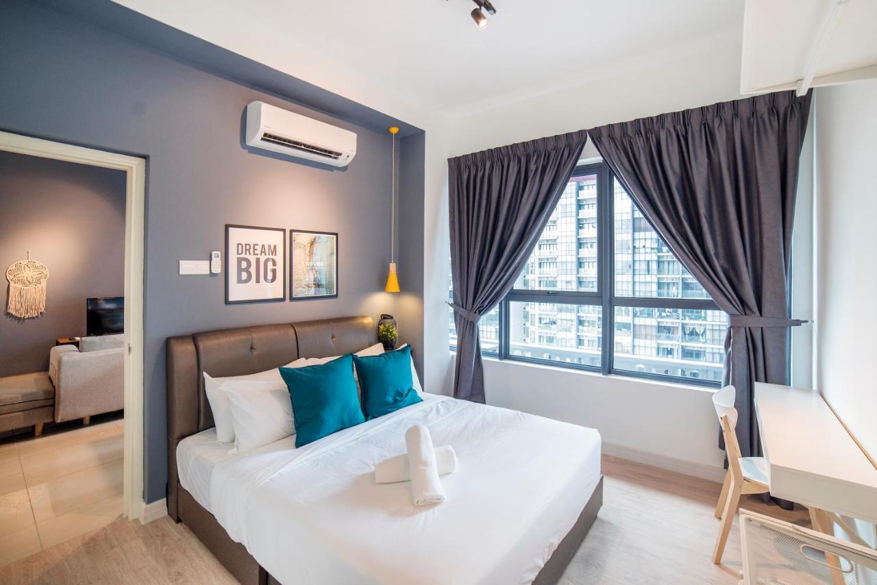 Arte Plus Klcc Designer Suites By Cobnb Kuala Lumpur Exterior foto
