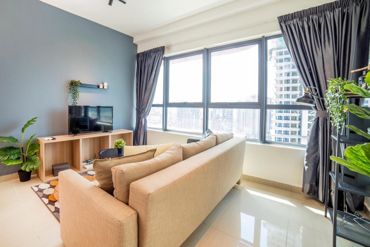 Arte Plus Klcc Designer Suites By Cobnb Kuala Lumpur Exterior foto