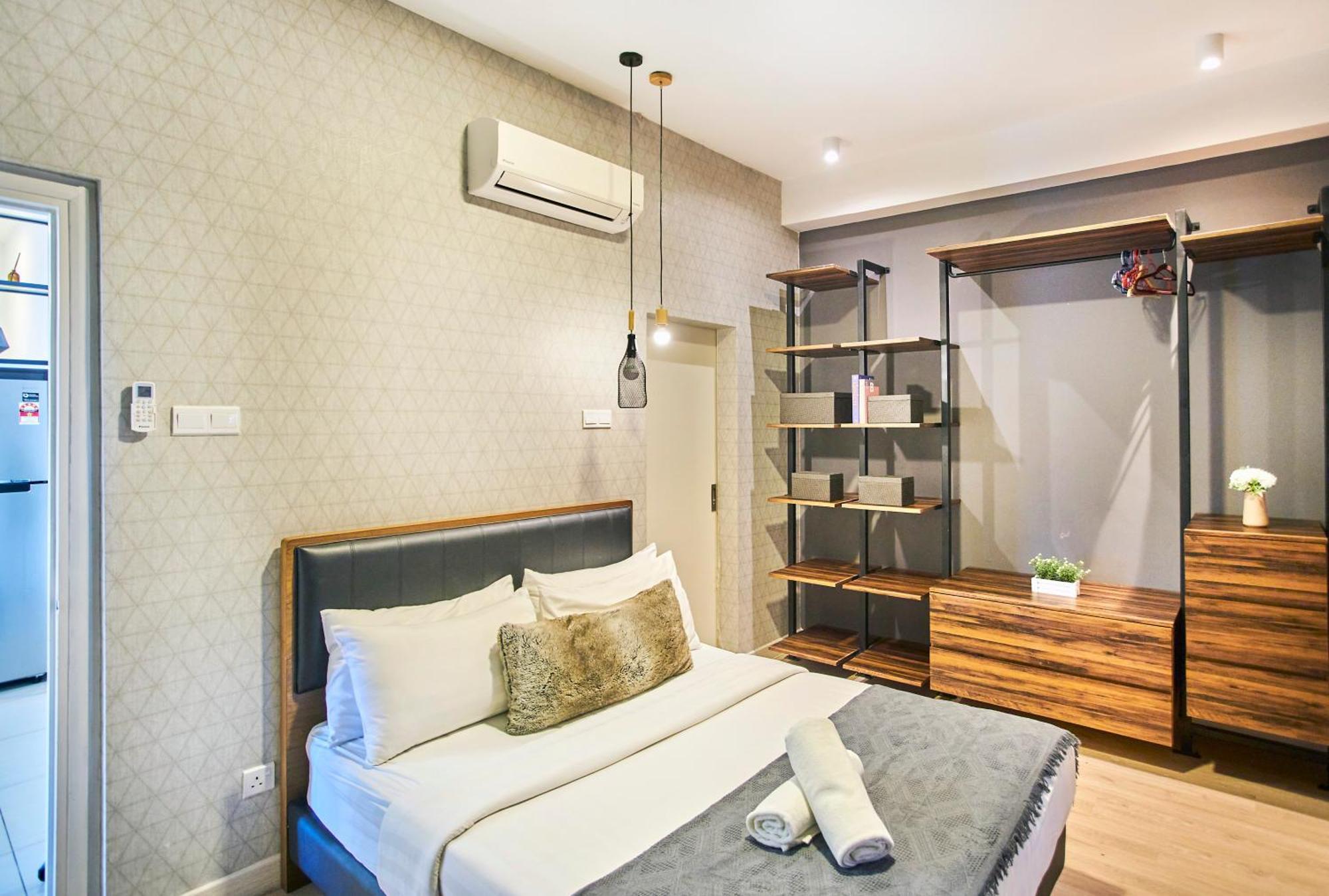 Arte Plus Klcc Designer Suites By Cobnb Kuala Lumpur Exterior foto